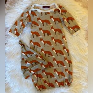 Milkbarn Orange Fox Organic Cotton Newborn Gown & Hat Set